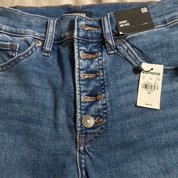 Express Jeans - Picture 4 of 6